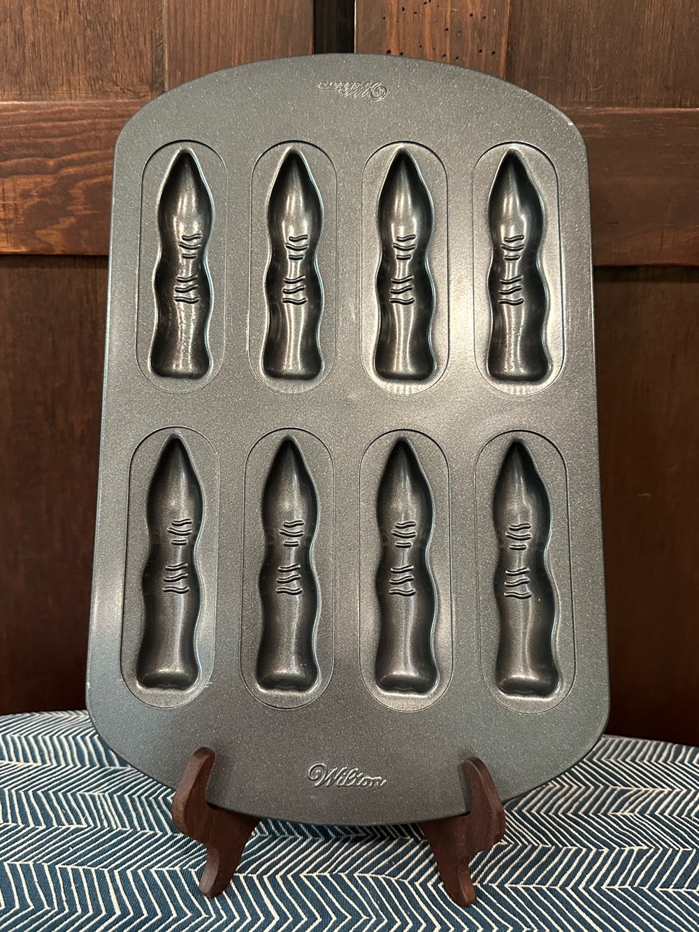Wilton • witches fingers • cookie pan